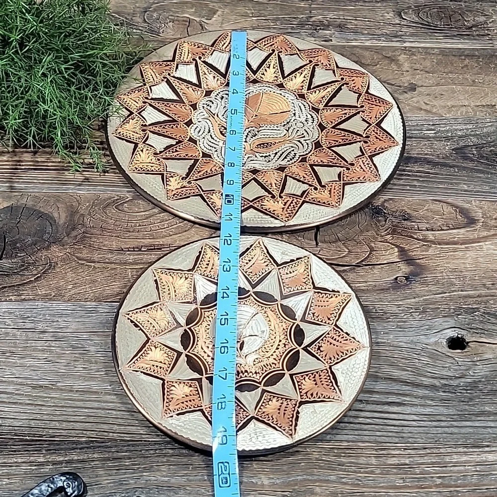 Vintage Turkish Etched Copper Plate Set - Picture 8 of 9